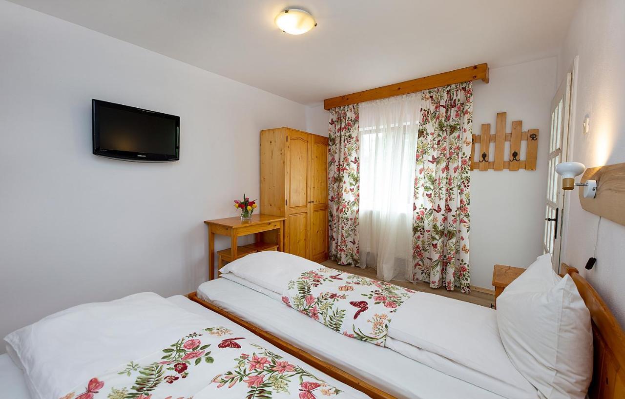 Carmi House Hotel Tohanu Nou Eksteriør billede