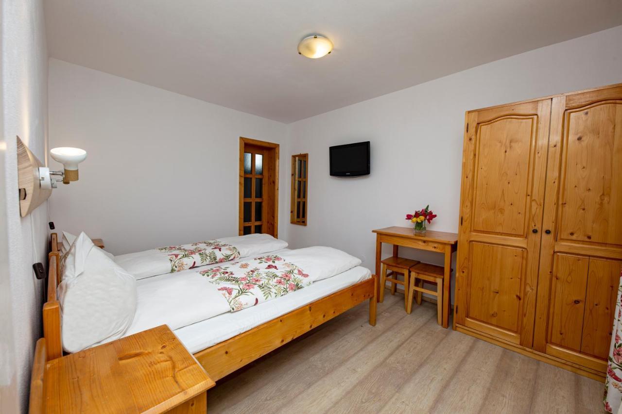 Carmi House Hotel Tohanu Nou Eksteriør billede