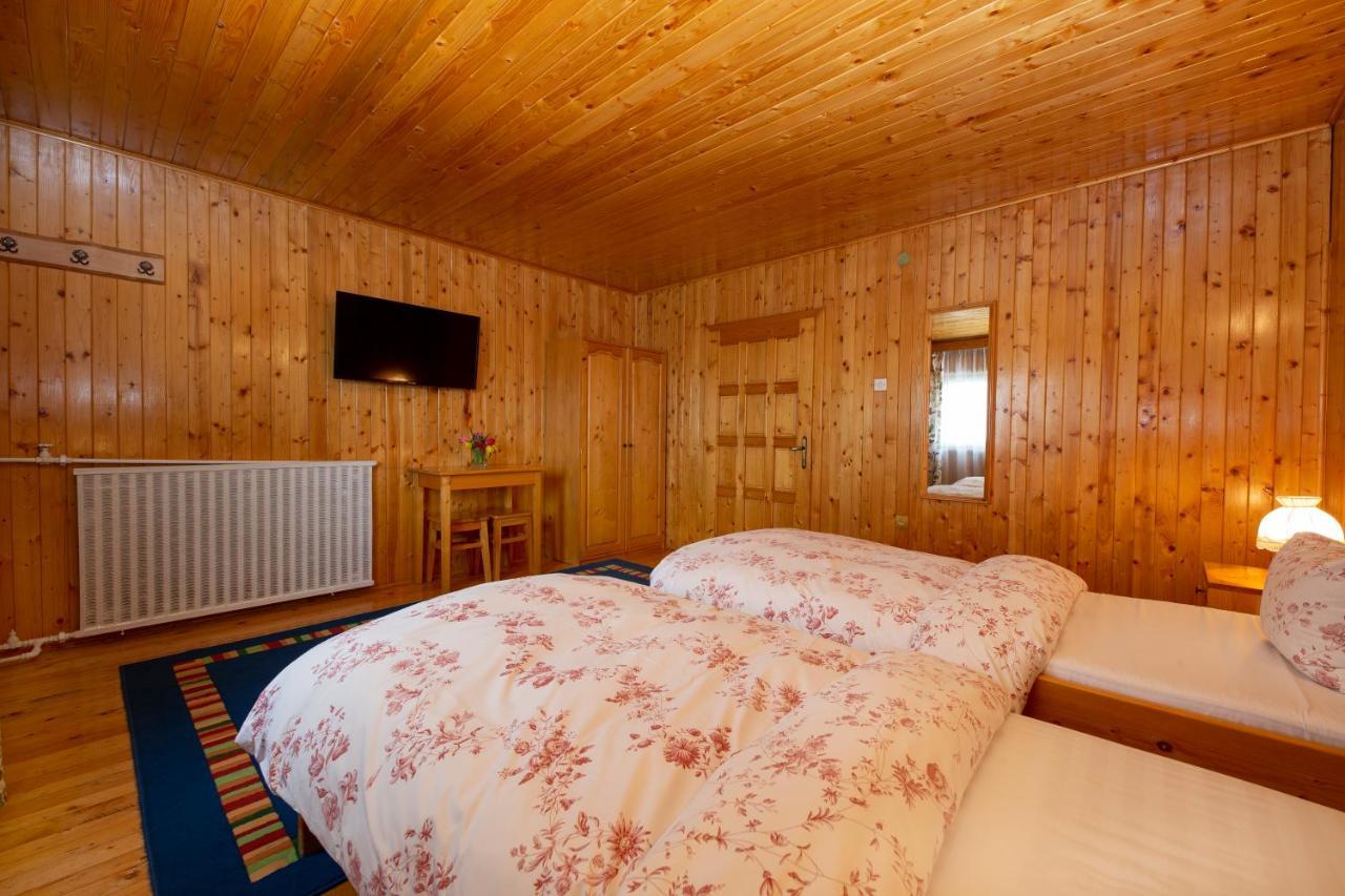 Carmi House Hotel Tohanu Nou Eksteriør billede