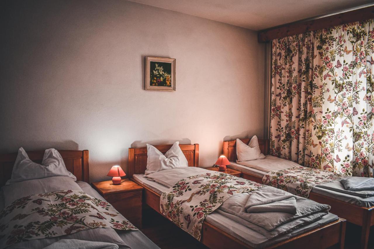 Carmi House Hotel Tohanu Nou Eksteriør billede